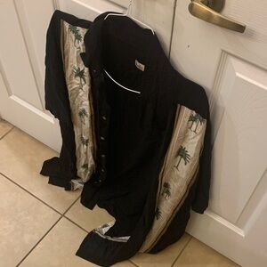 EUC MEN HOLLIS RIVER DRESS Shirt 👔